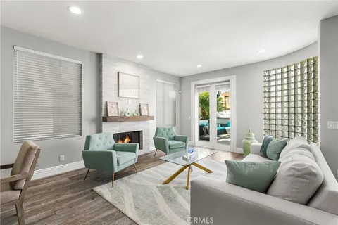$2,499,000 | 620 22nd Street, Huntington Beach, CA 92648