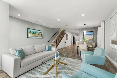 $2,499,000 | 620 22nd Street, Huntington Beach, CA 92648