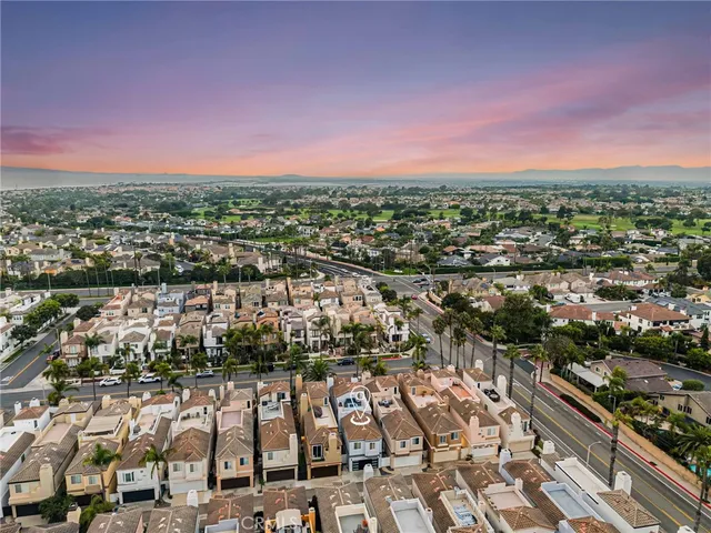 $2,499,000 | 620 22nd Street, Huntington Beach, CA 92648