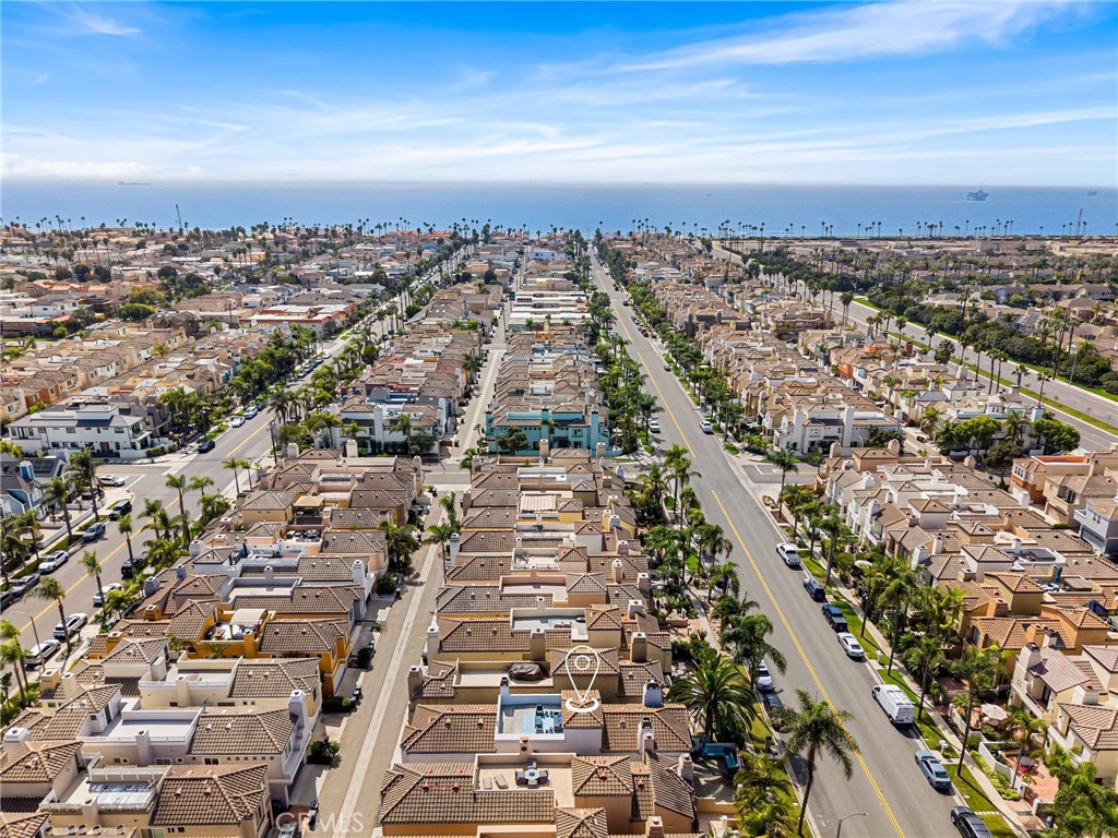 620 22nd Street Huntington Beach, CA 92648 - Photo 9 of 56