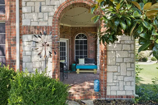 $700,000 | 11001 Walden Court, Frisco, TX 75033