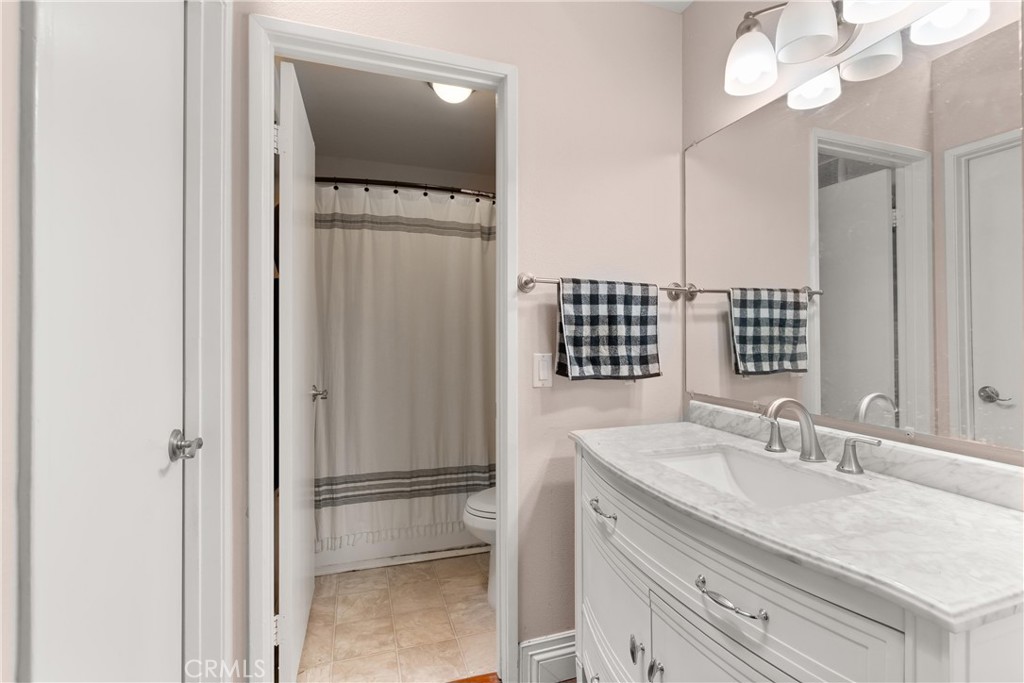 5160 Twilight Canyon Road, Unit G Yorba Linda, CA 92887 - Photo 13 of 22 Master Bathroom
