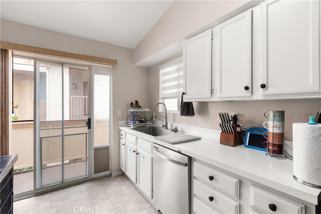 5160 Twilight Canyon Road, Unit G Yorba Linda, CA 92887 - Photo 9 of 22