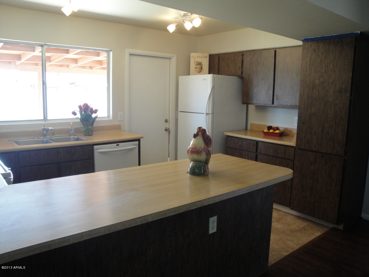 307 West Nopal Place Chandler, AZ 85225 - Photo 4 of 19 nopal (13)