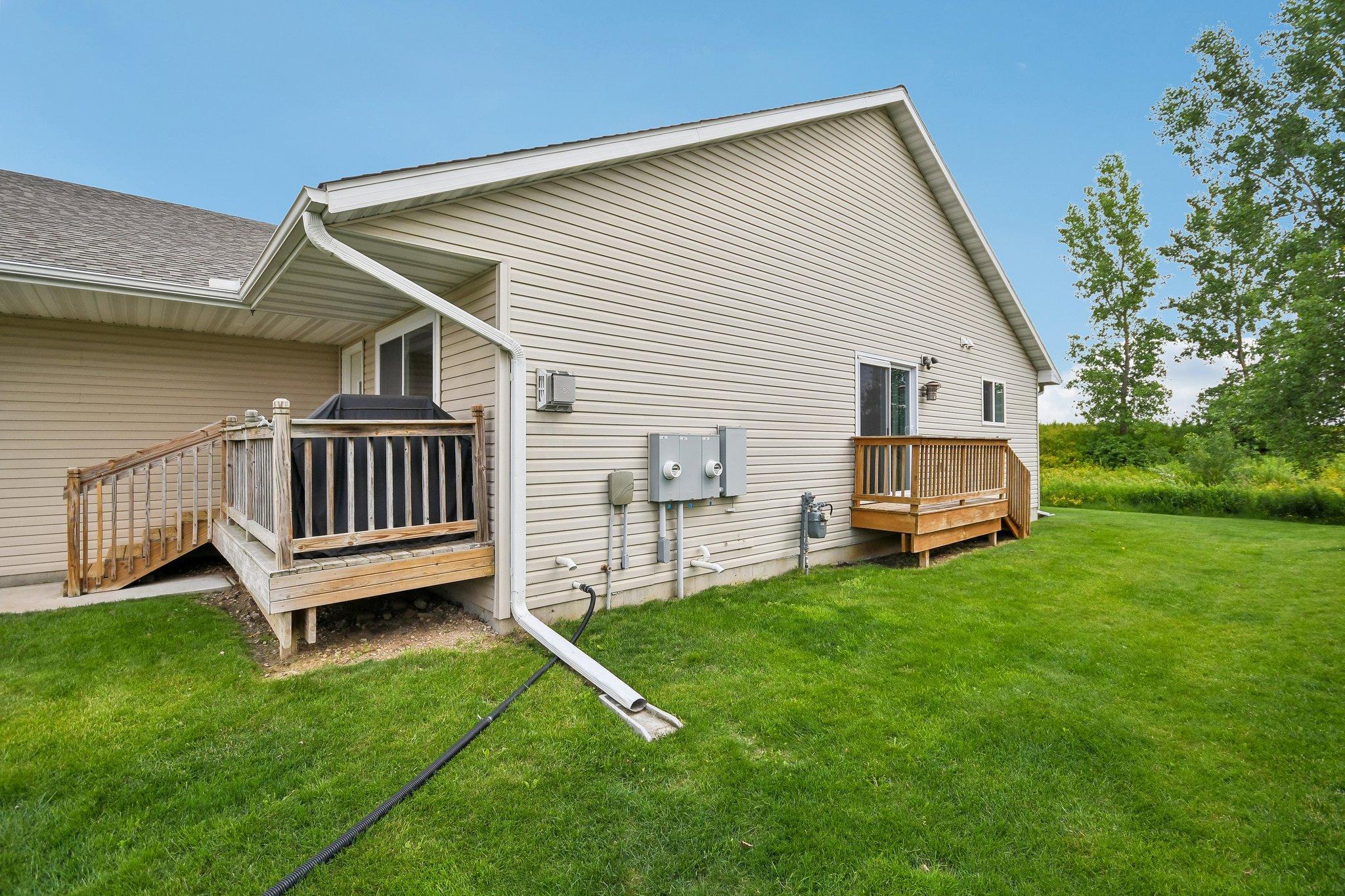 428 East Cheyenne Street Roberts, WI 54023 - Photo 43 of 49