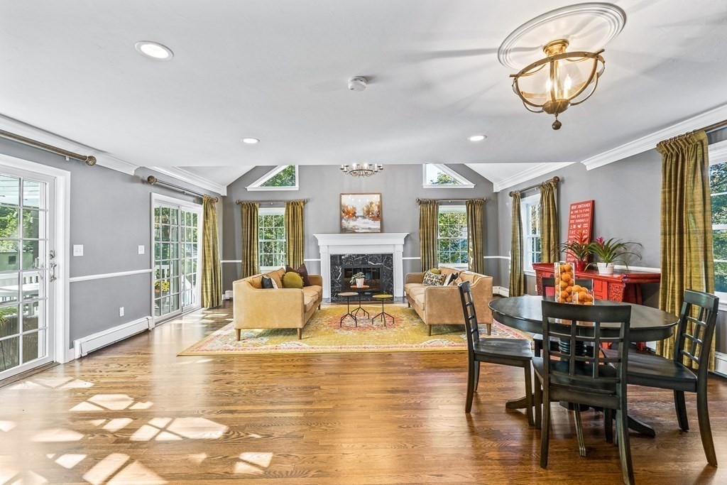 8 Hodges Avenue Wellesley, MA 02482 - Photo 11 of 42