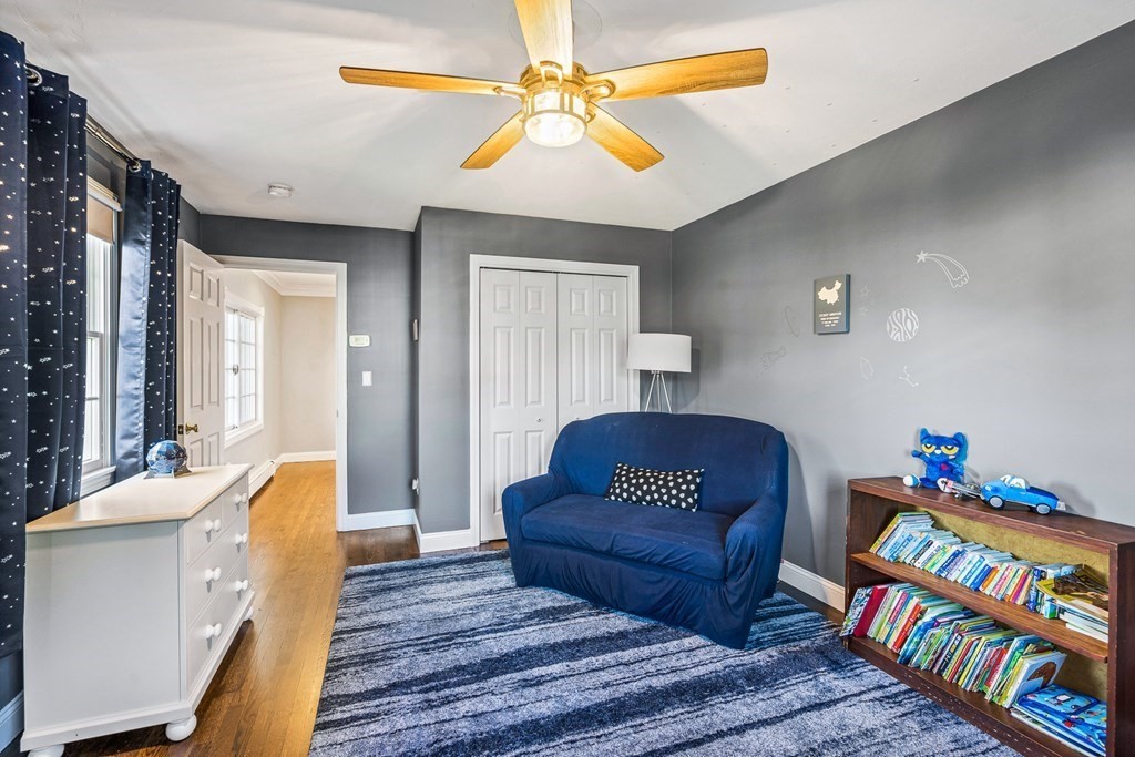 8 Hodges Avenue Wellesley, MA 02482 - Photo 19 of 42