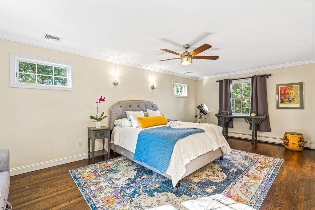 8 Hodges Avenue Wellesley, MA 02482 - Photo 21 of 42