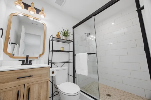 $449,000 | 600 Burgundy Lane, Fort Walton Beach, FL 32547