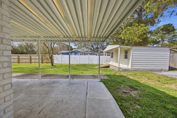 $449,000 | 600 Burgundy Lane, Fort Walton Beach, FL 32547