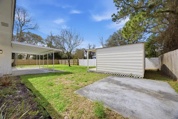 $449,000 | 600 Burgundy Lane, Fort Walton Beach, FL 32547