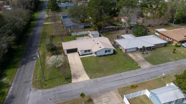 $449,000 | 600 Burgundy Lane, Fort Walton Beach, FL 32547