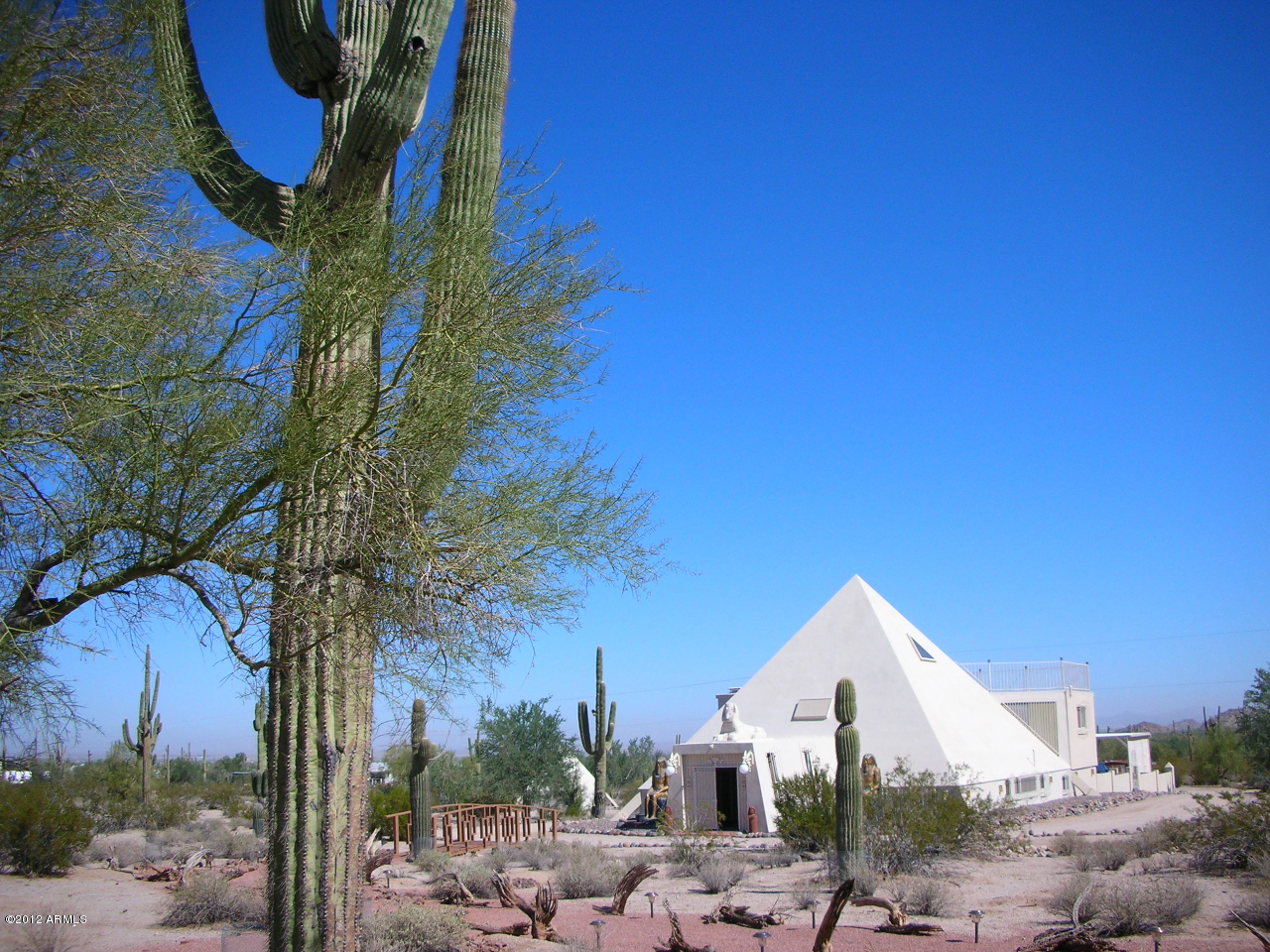 2457 South Warren Road Maricopa, AZ 85139 - Photo 2 of 19 2012-10-16 11