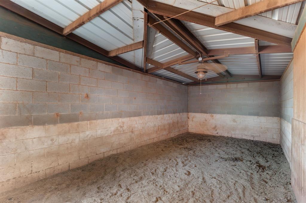 2991 Bell Road South Iowa Park, TX 76367 - Photo 26 of 30 Gallery Image 26