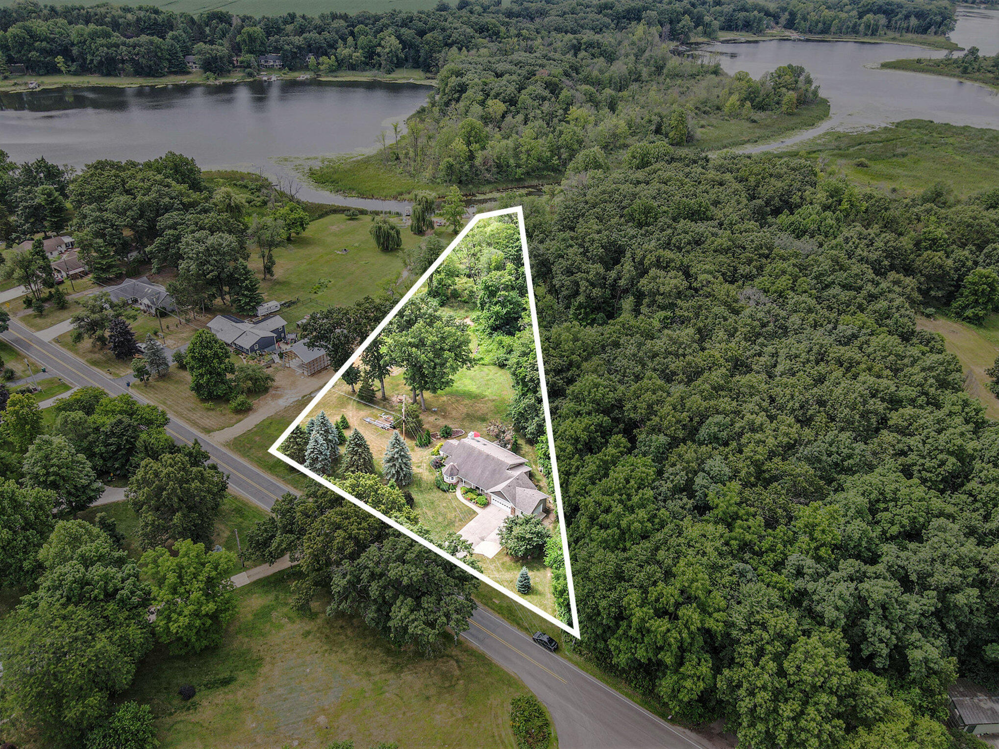 15570 Portage Road Vicksburg, MI 49097 - Photo 47 of 52 dji_0012_663