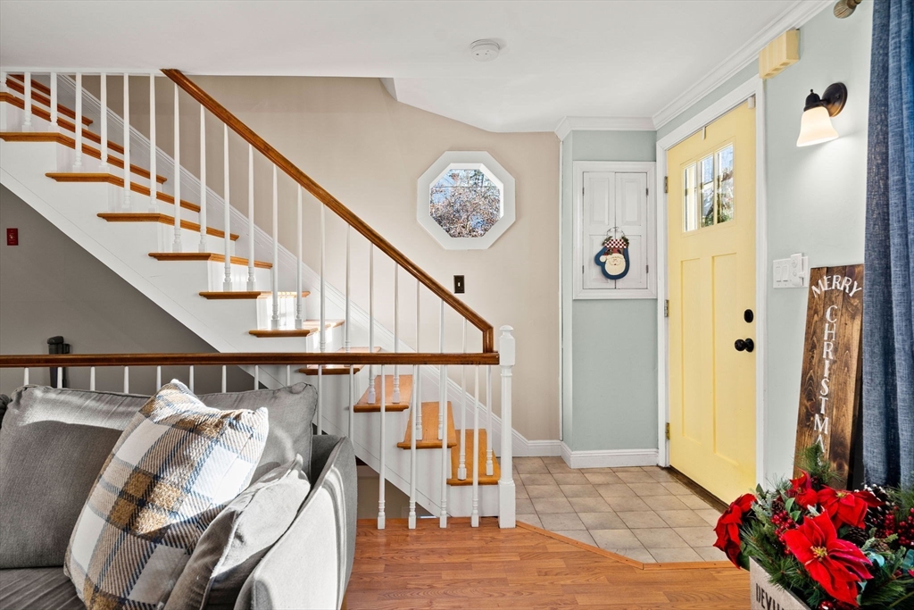 29 R Upham Street Salem, MA 01970 - Photo 10 of 29