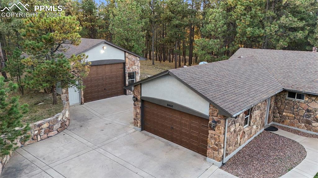 9450 Morgan Road Colorado Springs, CO 80908 - Photo 3 of 49