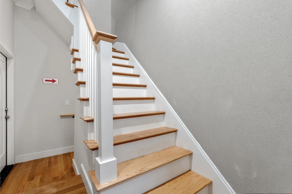 18 Grove Street, Unit 1 Boston, MA 02114 - Photo 10 of 13 a view of entryway