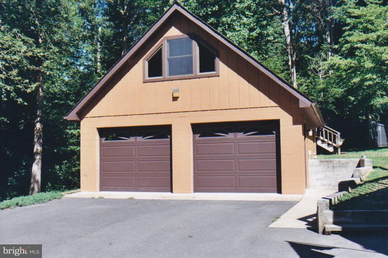 42270 Riva Ridge Drive Hollywood, MD 20636 - Photo 13 of 18 Two Car Detached Garage