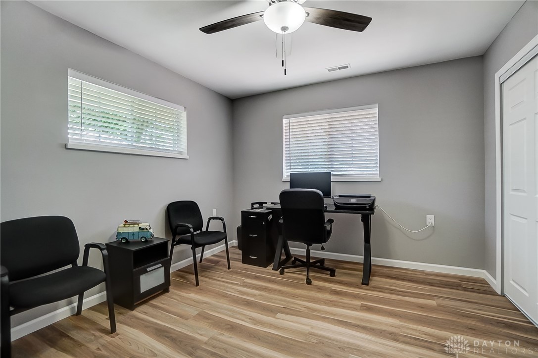 4262 Maxlin Road Dayton, OH 45429 - Photo 24 of 36 Gallery Image 24