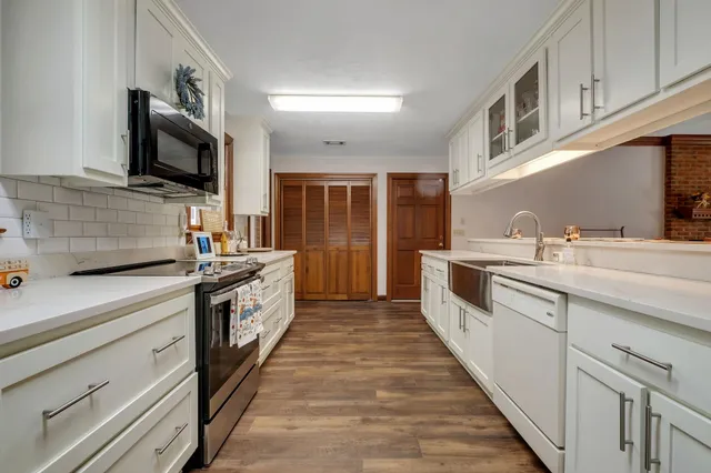 $569,995 | 7817 McClure Drive, Tallahassee, FL 32312