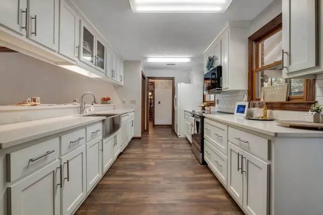 $569,995 | 7817 McClure Drive, Tallahassee, FL 32312