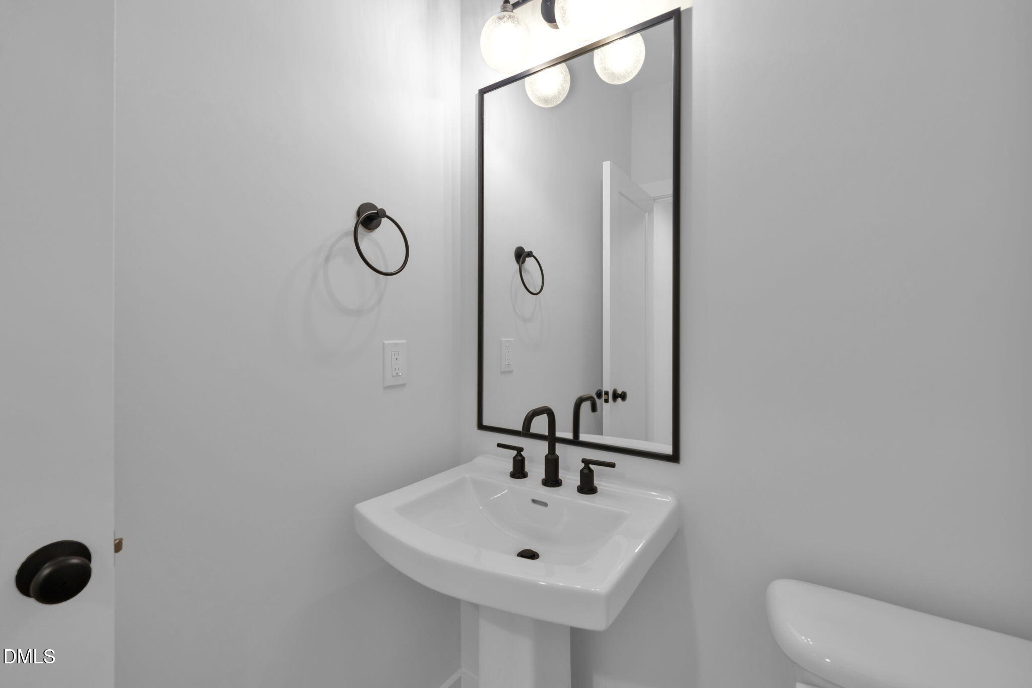 966 Double Helix Road Apex, NC 27523 - Photo 8 of 40 5-web-or-mls-untitled-3 (2)