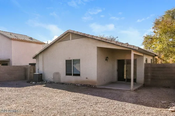 $1,810 | 28953 North Coal Avenue, San Tan Valley, AZ 85143