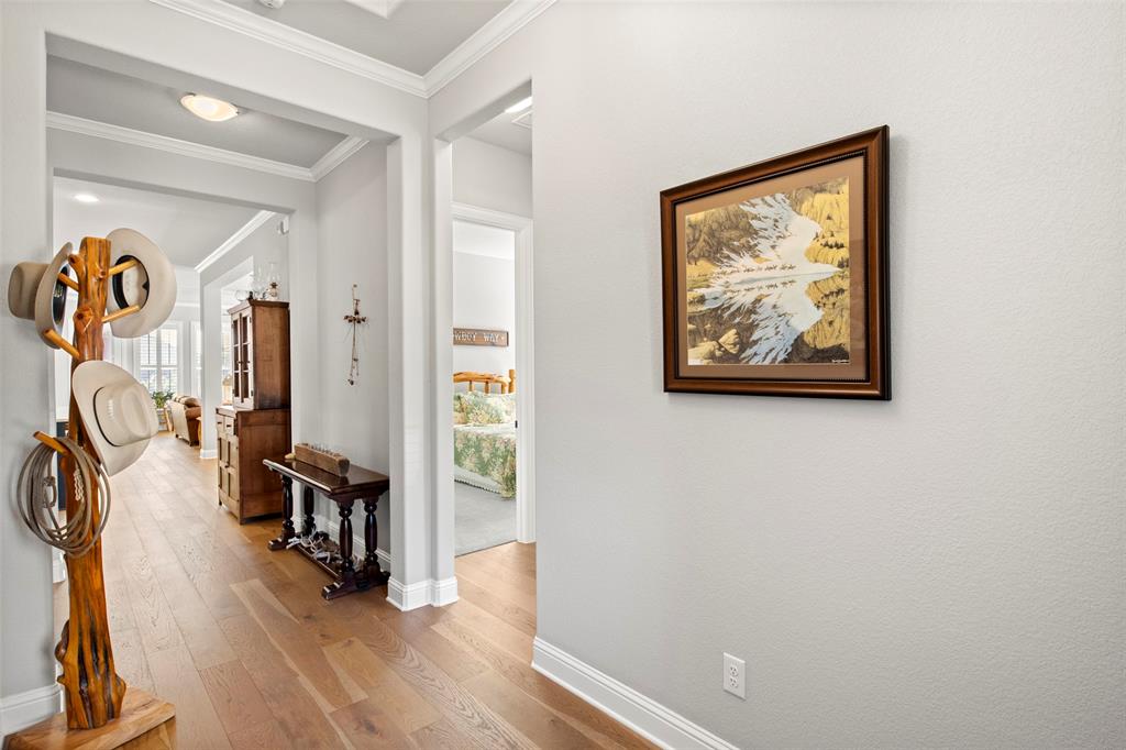 2002 Kati Jane Lane Midlothian, TX 76065 - Photo 5 of 30 a view of a room with gym equipment