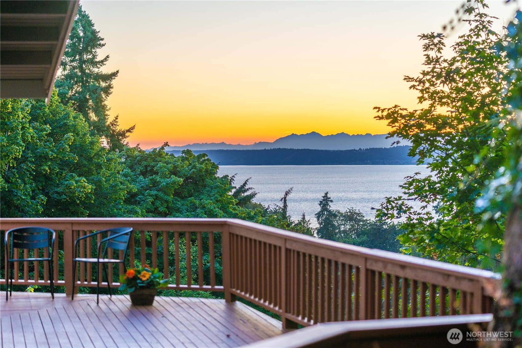 28601 13th Avenue South Federal Way, WA 98003 - Photo 3 of 37