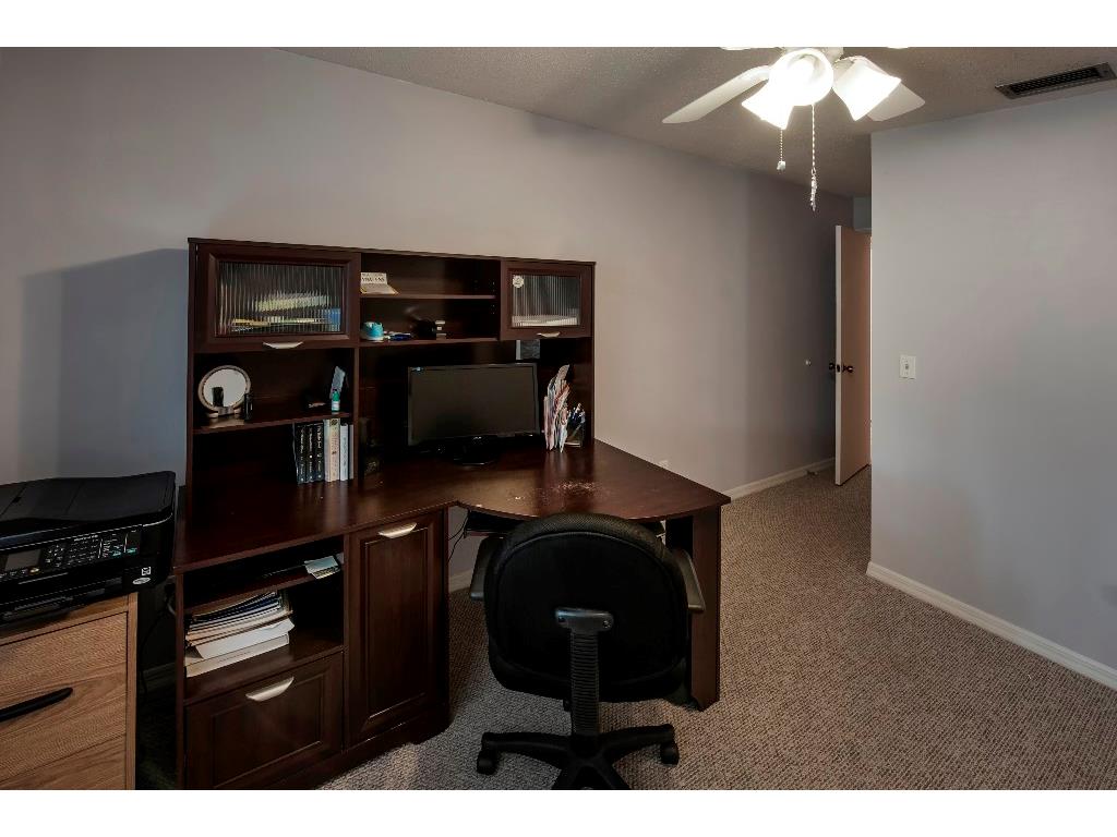 1005 Clipper Road Vero Beach, FL 32963 - Photo 14 of 36 Gallery Image 14