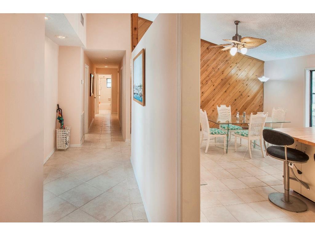 1005 Clipper Road Vero Beach, FL 32963 - Photo 17 of 36 Gallery Image 17