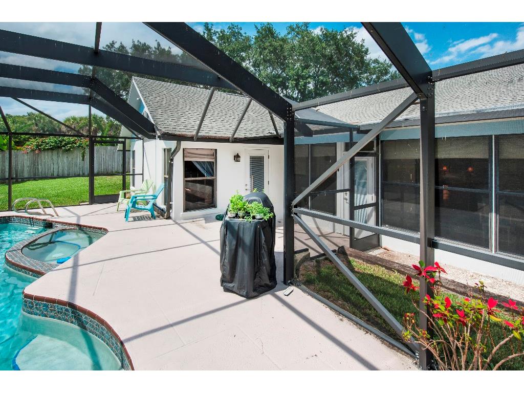 1005 Clipper Road Vero Beach, FL 32963 - Photo 34 of 36 Gallery Image 34