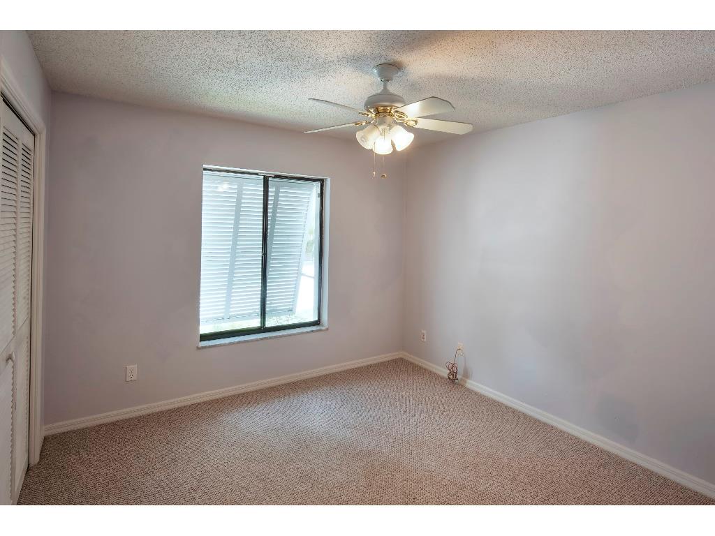 1005 Clipper Road Vero Beach, FL 32963 - Photo 5 of 36 Gallery Image 5