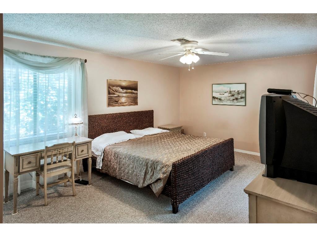 1005 Clipper Road Vero Beach, FL 32963 - Photo 10 of 36 Gallery Image 10