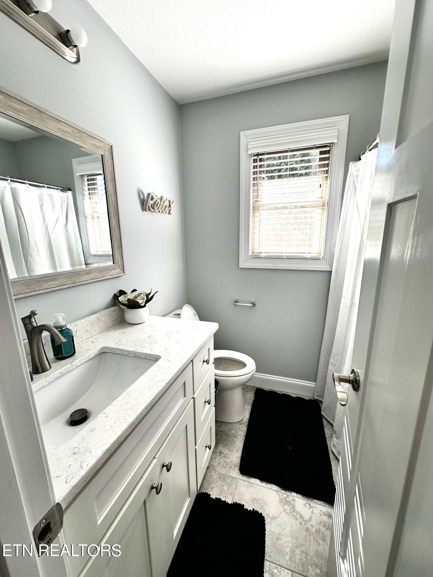 1255 New Lake Road, Unit 22 Spring City, TN 37381 - Photo 7 of 15 IMG_3411