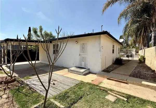 $749,999 | 14840 Polk Street, Sylmar, CA 91342
