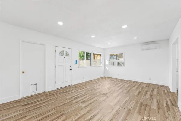 $749,999 | 14840 Polk Street, Sylmar, CA 91342