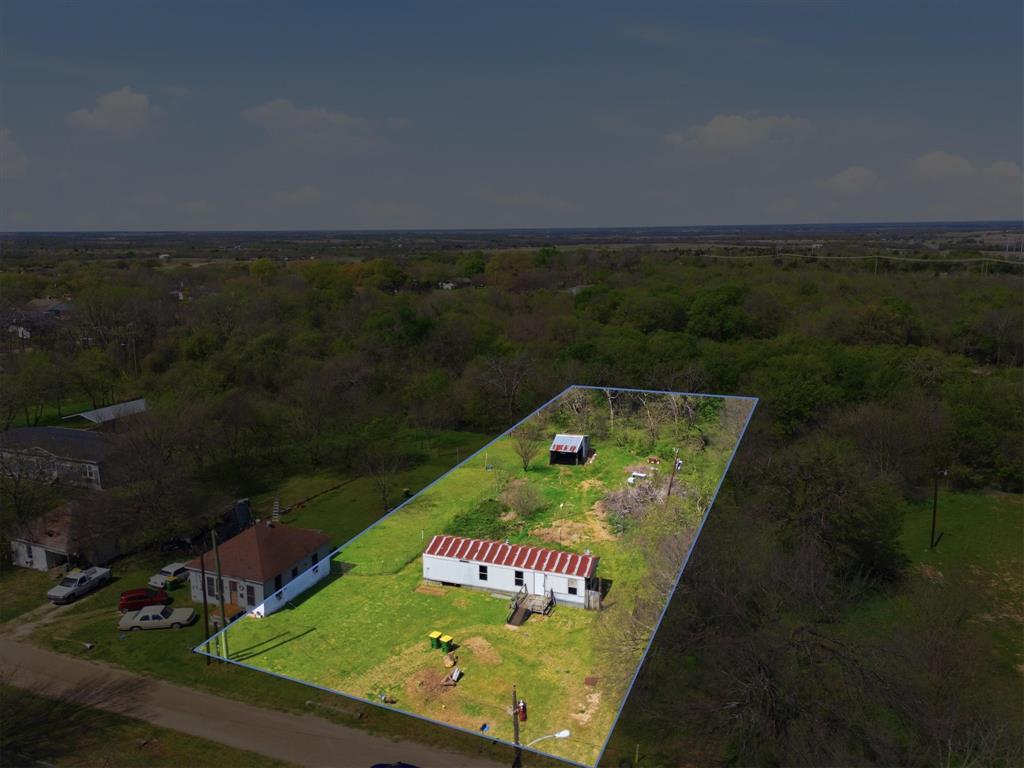 209 Northeast 8th Street Hubbard, TX 76648 - Photo 2 of 21
