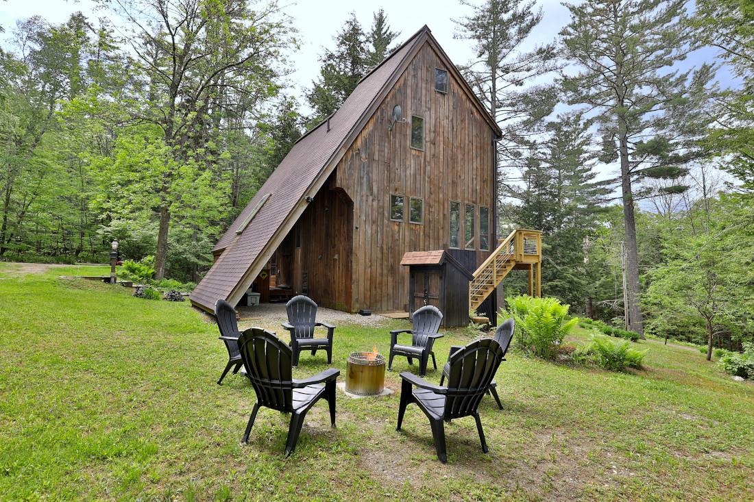 730 Maple Hill Rochester, VT 05767 - Photo 1 of 40
