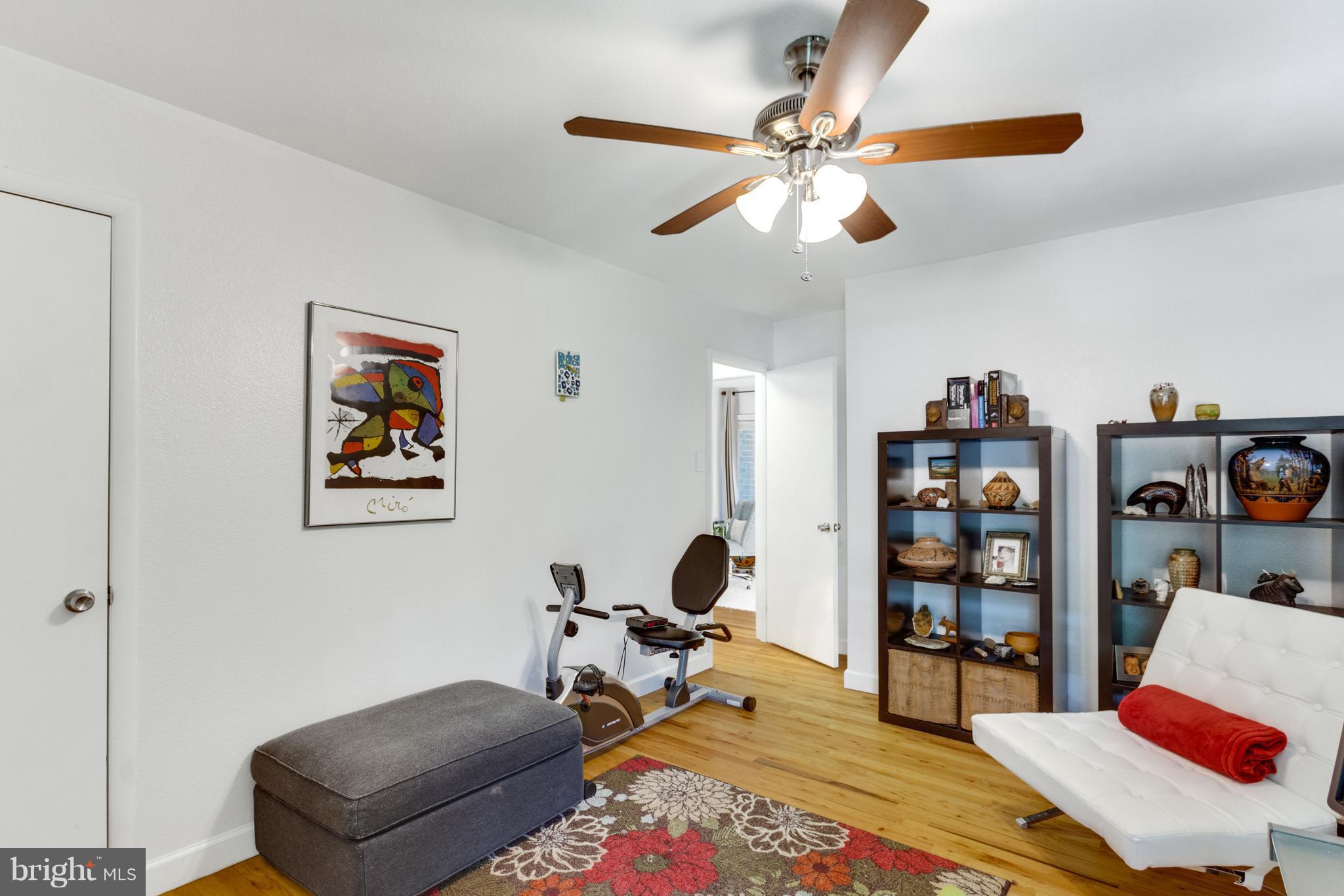 1747 Wainwright Drive Reston, VA 20190 - Photo 21 of 30 Bedroom
