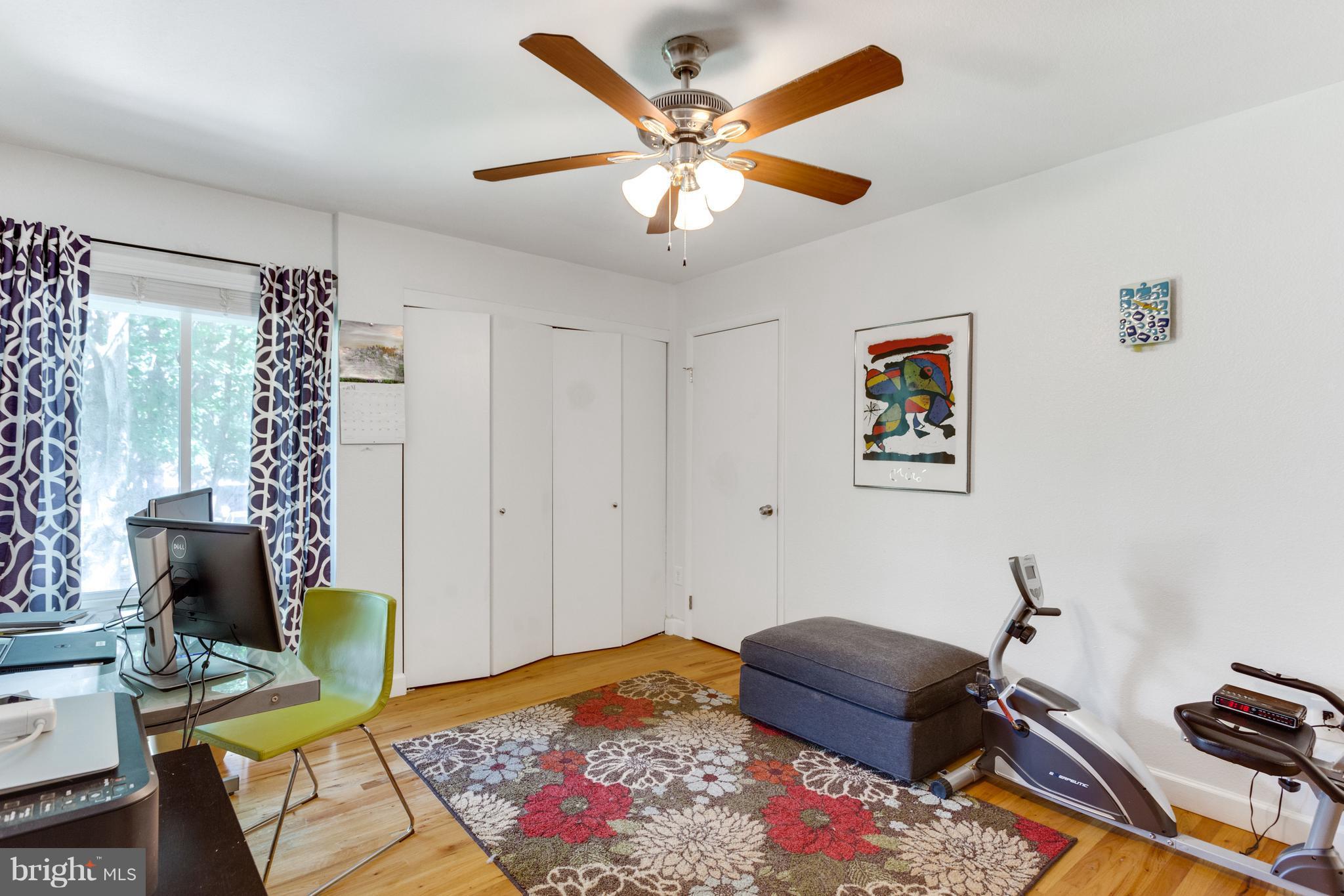 1747 Wainwright Drive Reston, VA 20190 - Photo 22 of 30 Bedroom