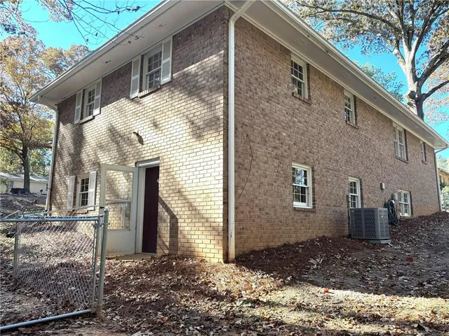 $1,800 | 4359 Parkview Drive, Lithia Springs, GA 30122