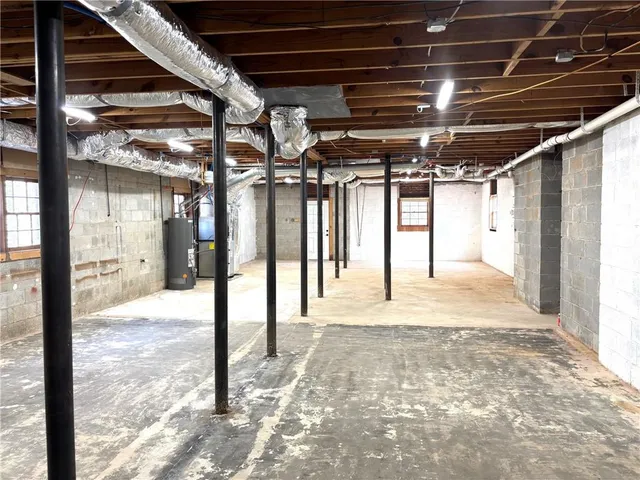 $1,800 | 4359 Parkview Drive, Lithia Springs, GA 30122