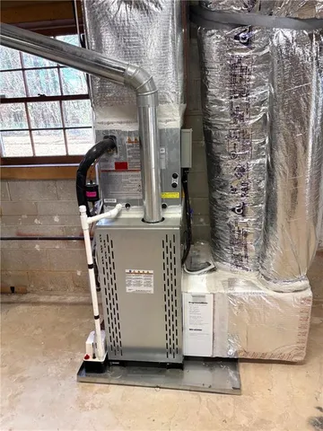 $1,800 | 4359 Parkview Drive, Lithia Springs, GA 30122