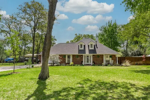 $599,900 | 108 Forehand Drive, Trinidad, TX 75163