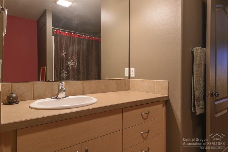 21355 Pecoraro Loop Bend, OR 97701 - Photo 17 of 19 Additional Photo