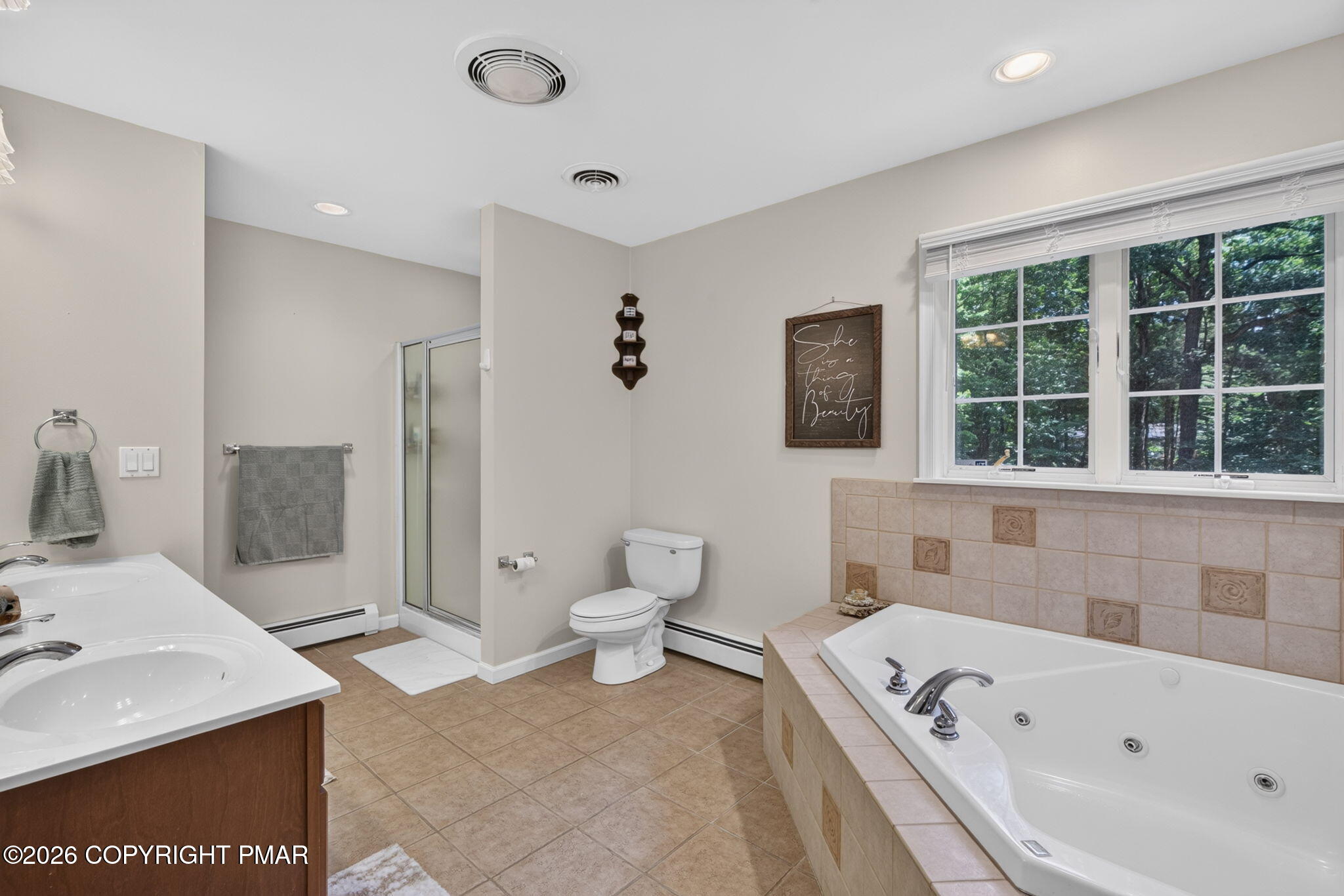 539 Pheasant Road Saylorsburg, PA 18353 - Photo 49 of 59 primary bath
