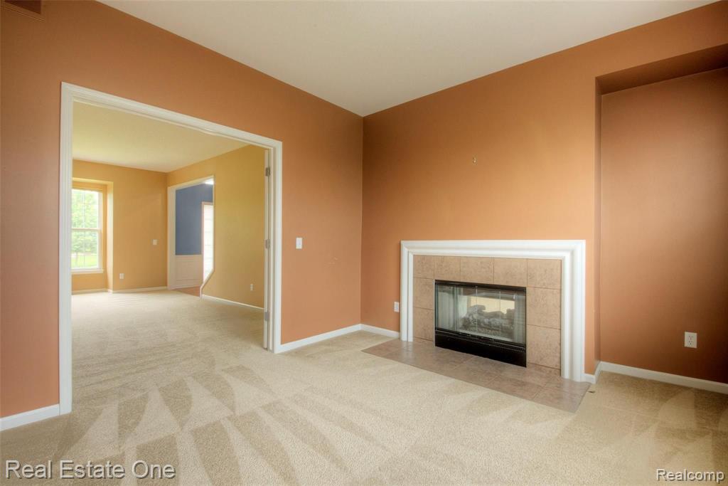 4293 Merriman Loop Howell, MI 48843 - Photo 9 of 34