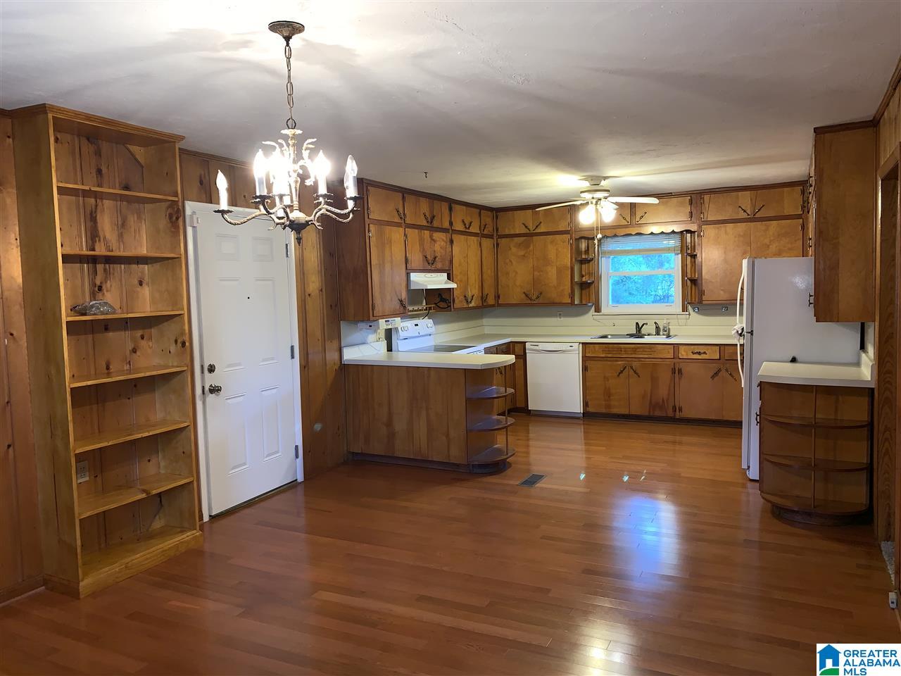 100 Boat Landing Road Oneonta, AL 35121 - Photo 8 of 20